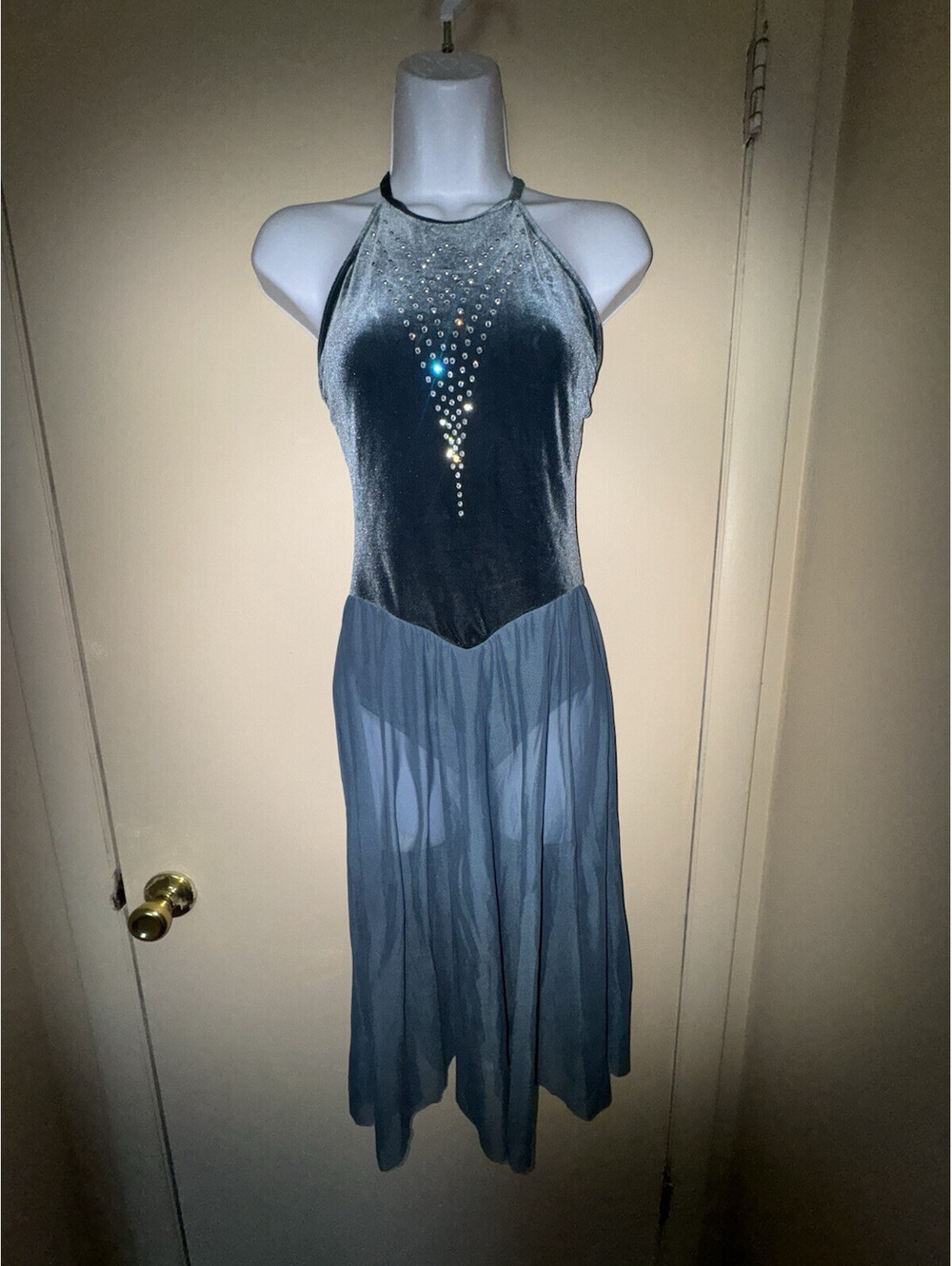 Weissman Showtime 14138 Moon River…Size Adult Small…Only Worn Once!